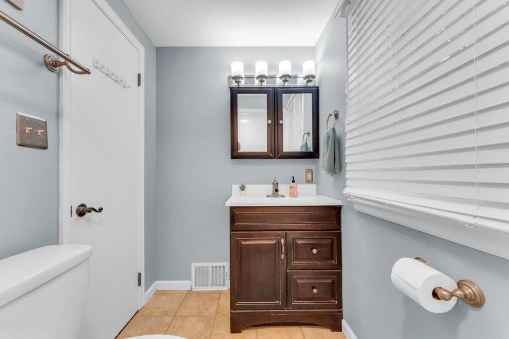 Central Falls Hideaway Cuyahoga Falls Ngoại thất bức ảnh