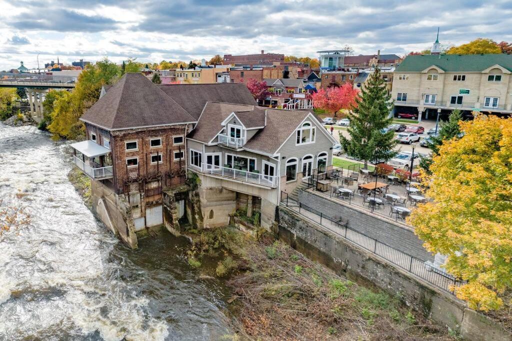 Central Falls Hideaway Cuyahoga Falls Ngoại thất bức ảnh